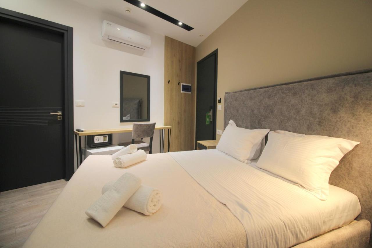 F&J Hotel ซารานเดอ ภายนอก รูปภาพ